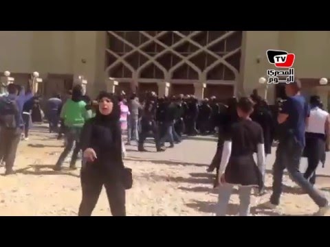 أهالي «دربكة» يرشقون الأمن بالحجارة أمام محكمة التجمع الخامس 