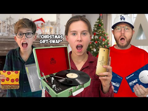CHRISTMAS MORNING GIFT SWAP! *WHAT WE GOT*