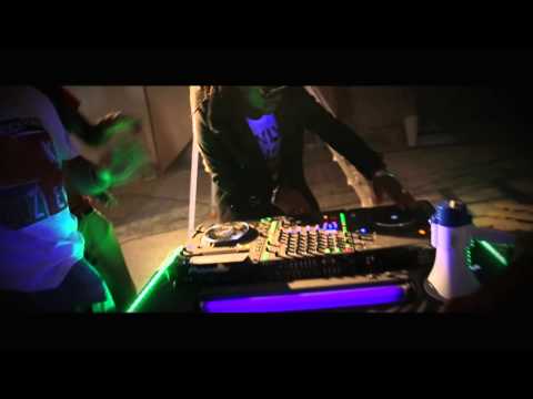 GAL DEM DEH YA - DJ MIKE ONE feat KONSHENS [CLIP OFFICIEL]