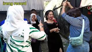 Download lagu JABLAY! DANGDUT KOPLO PANGGUNG HAJATAN TERBARU cover saras mp3 Download lagu JABLAY! DANGDUT KOPLO PANGGUNG HAJATAN TERBARU cover saras mp3