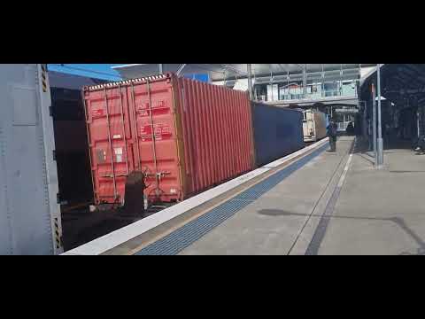 03/05/22 2MB4 passing West Ryde