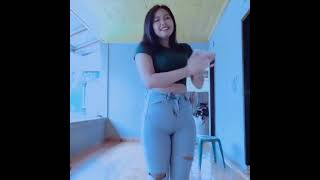 Download lagu Story wa cewek cantik goyang hot auto sange mp3