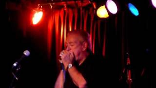 Charlie Musselwhite 2009-09-29 Just A Feeling.mov