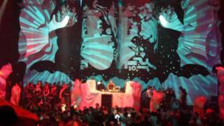 Crazy X-Ray vs. Michael Paul - Unpaid Sex - DXD001