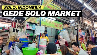 Download lagu 4K Walking Tour | Pasar Gede Traditional Market in Solo Surakarta, Indonesia mp3