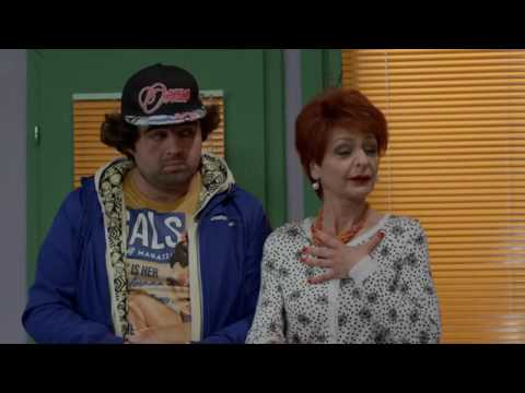 Lud Zbunjen Normalan S10E1-Sred Pusaka Bajoneta