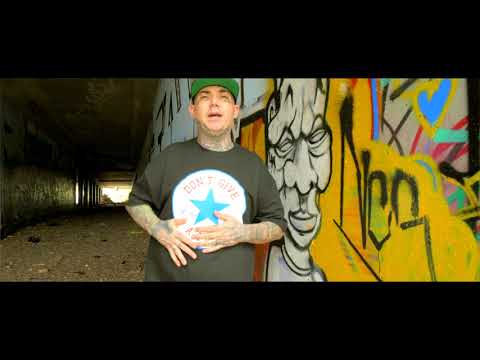 Chucky Chuck DGAF   Fake People