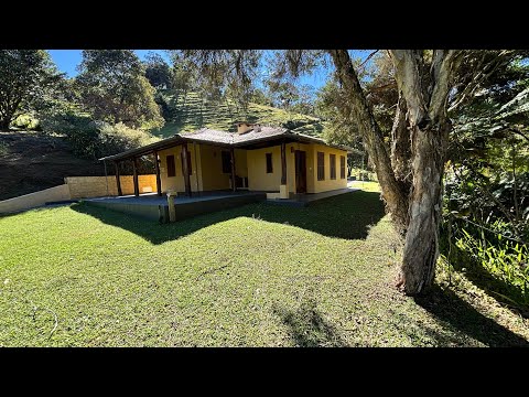 Sítio Córrego Bom Jesus-MG- área 160.000 m2- De 1.800.000 por R$ 1..400.000- Escritura Registrada 