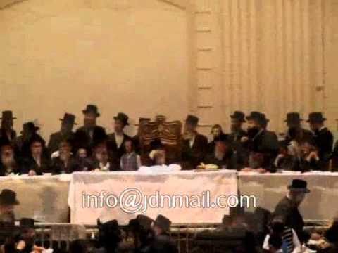 Skver Rebbe Conducting Yurtzeit Tish For His Father Nissan 5772