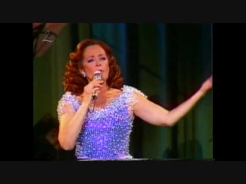 Simone ao vivo no D Maria II - Não é Verdade