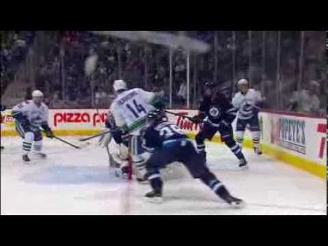 Burrows scores from mid-air @ Jets