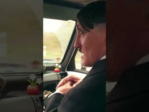 🎥 Filme: "Ele Está de Volta"