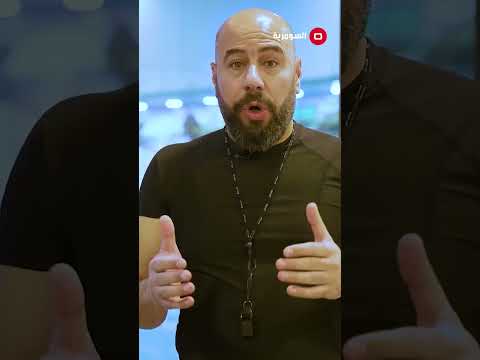 شاهد بالفيديو.. تعليم السباحة للصغار له فوائد عديدة فلا تتأخروا في مساعدتهم هلى اكتساب هذه المهارة#shorts