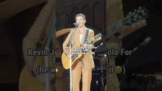 Kevin Jonas Singing Solo For The First Time! His Voice Is A Comb. Of Joe and Nick #jonasbrothers