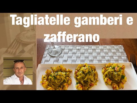 Come fare le tagliatelle gamberi e zafferano