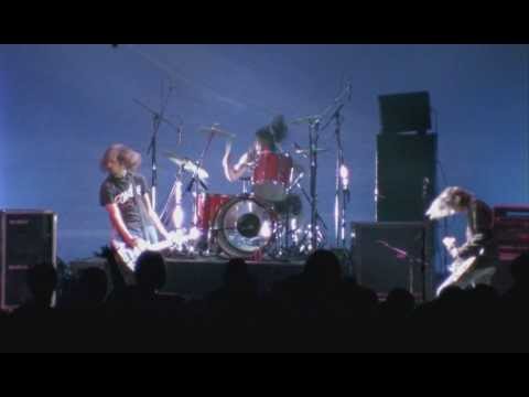 Nirvana - School (Live at the Paramount 1991) HD
