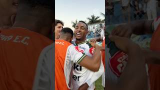 ⚽️ No rebote, Léo Reis ajeitou e bateu com categoria para ampliar o placar. Betim 0x2 UberLÂNDIA