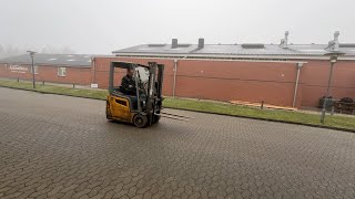 Jungheinrich EGF 215 three-wheel forklift for sale - Image 4 | Forkliftonline Jungheinrich EGF 215 three-wheel forklift | Image 4 - Forkliftonline