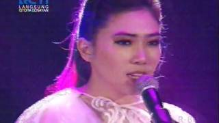 Download lagu Isyana Sarasvati dan Ariel Noah - Tetap Dalam Jiwa - Yang Terlupakan mp3