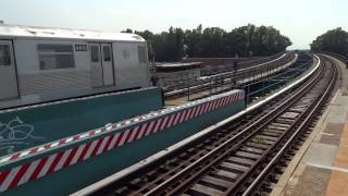 preview picture of video 'BMT Jamaica Express: Jamaica Center-Parsons/Archer bound R-42 J express train @ 104th Street!'