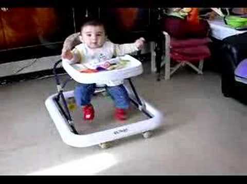 MC NUNO - HOUSE OF PAIN - JUMP AROUND