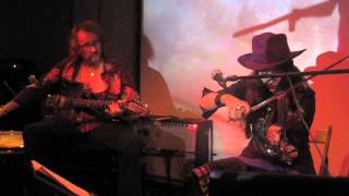 Alexander Hacke &amp; Danielle De Picciotto live @ Cafe OTO, London, 13/02/15 (Part 1)