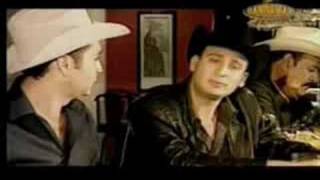 VALENTIN ELIZALDE-- no me de su copa (video)