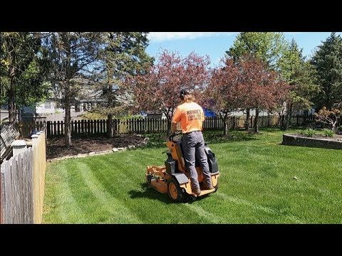 Scag 32in V-ride 2 In Action!!