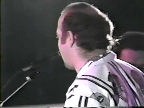 Stevie Ray Vaughan & The Fabulous Thunderbirds - Things That I Used To Do (2/28/87)