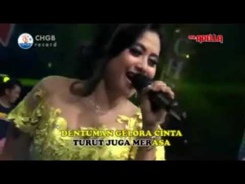 Adella - Asmara Terpendam ( KARAOKE )