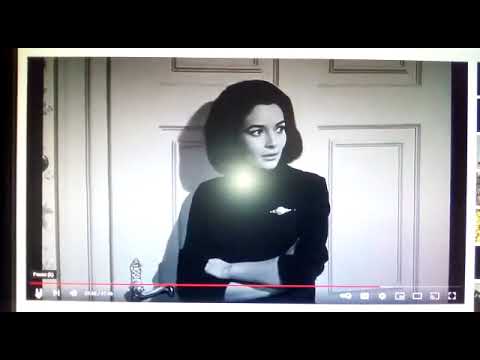 Spanking Andeutung im Film "Hotel der töten Gäste" (Teil 2)