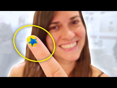 ME IMPRIMO LAS UÑAS!!!!!!!