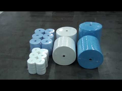 Producing shrink packs of single tissue rolls or in groups