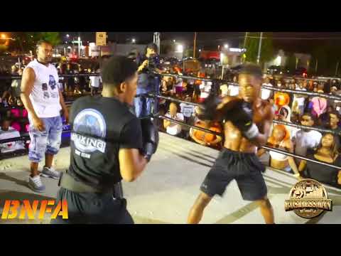 Lil 5 Vs Bando(BNFA Guns Down Gloves Up Celebrity Boxing Match) 3D Daiquiri Shop In South Dallas