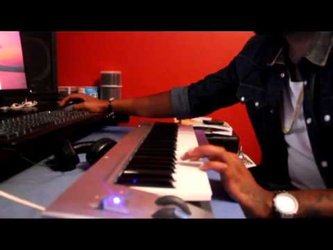 2Nyce a.k.a MoneyNyce In Studio Part.2