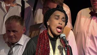 Bergenhus Entusiastkor Feats JERI BROWN