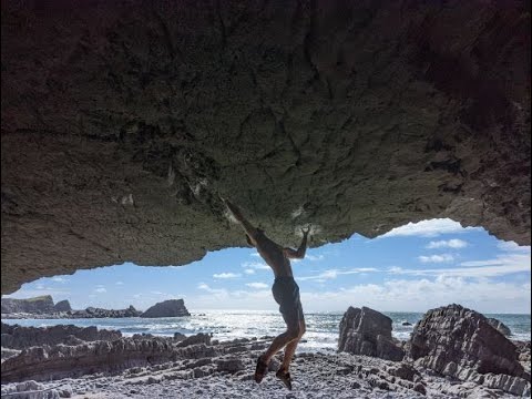 'Paradise Found 8C' Second Accent