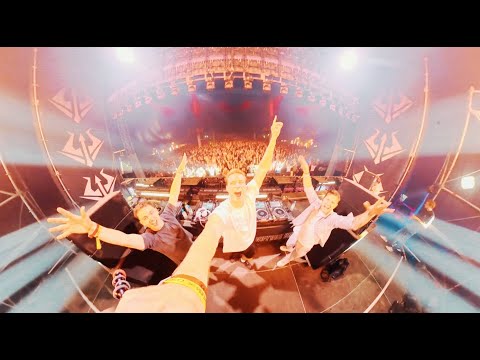 Act of Rage & Deluzion - Close My Eyes (Official Hardstyle Video)