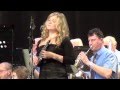 Linda Šustová S Dechovým Orchestrem FHS Labutí Jezero