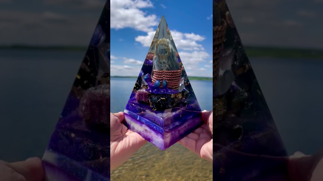 Big powerful Orgonite Pyramid with Kyanite