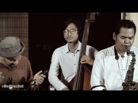 Indra Lesmana & Friends ft. Tompi - Summer Sun @ Mostly Jazz in Bali 09/10/2016 [HD]