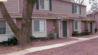 preview picture of video 'Great Condo near the University, Mobile Alabama  36608'