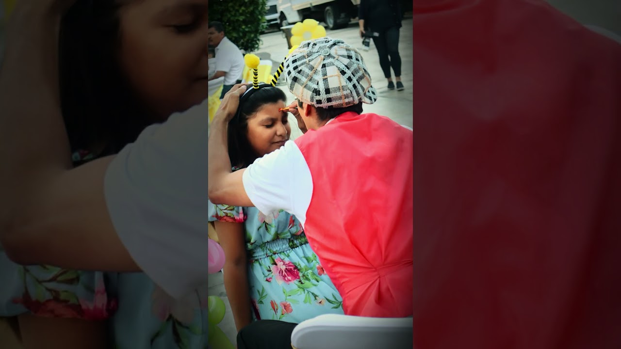 Promotional video thumbnail 1 for Cachito & Junior