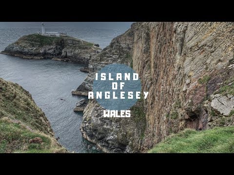 Top things to do in Island of Anglesey, North Wales | Country Hopping Couple | Family Travel Blog