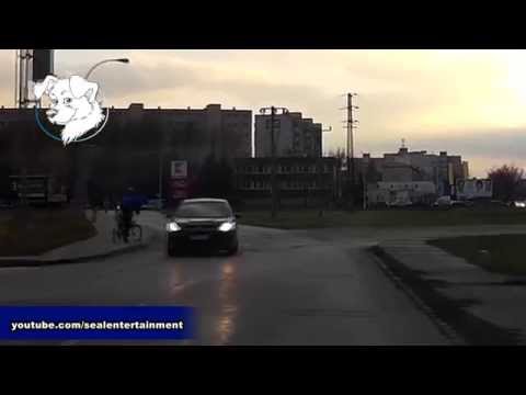 Slovenské cesty | Dedko cyklista | HD