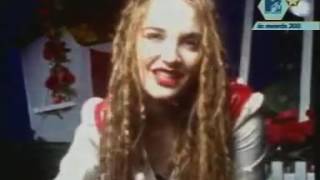 Lucilectric - Mädchen (English Subtitles)