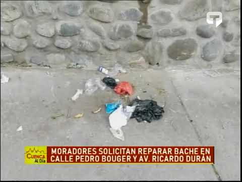 Moradores solicitan reparar bache en calle Pedro Bouger y av. Ricardo Durán