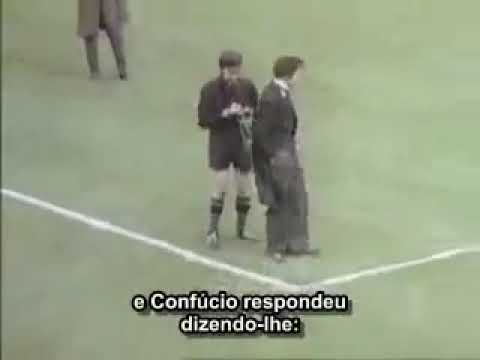 Partida de Futebol: filósofos alemães x filósofos gregos