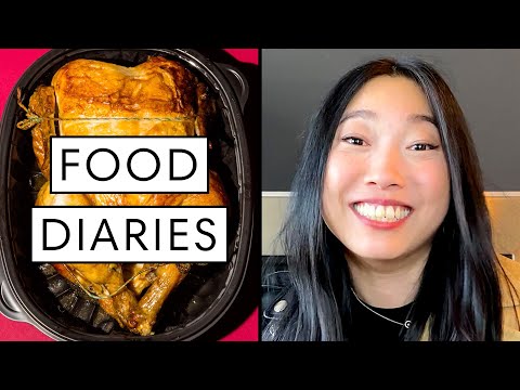 Everything Awkwafina Eats in a Day | Food Diaries: Bite Size | Harper's BAZAAR
