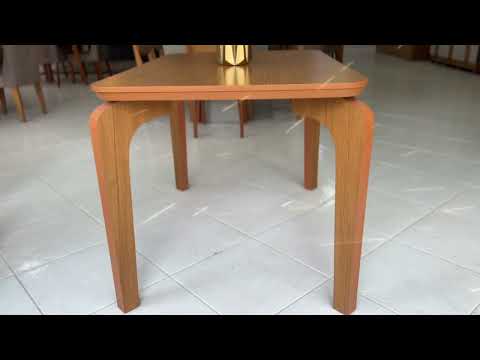 Video thumbnail of Mesa de Jantar Liz 120cm Tampo MDF Canto Copo Moderna Mobília